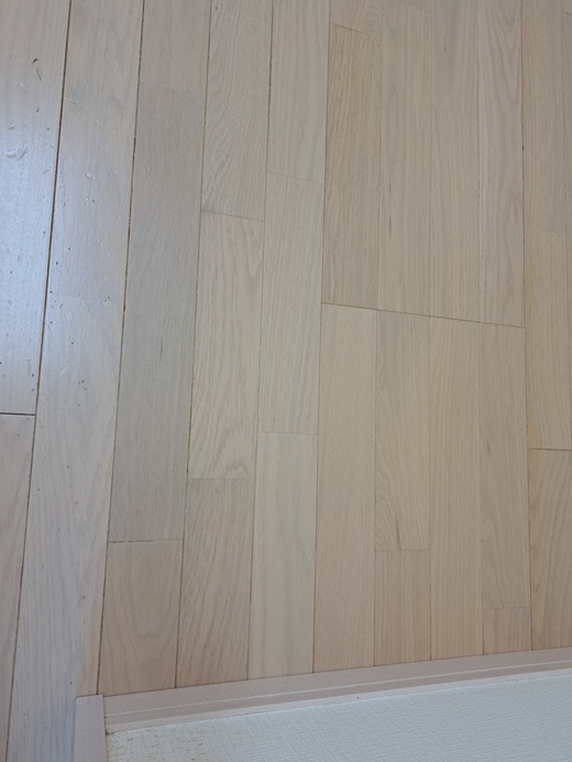 キッチン剥離後その１